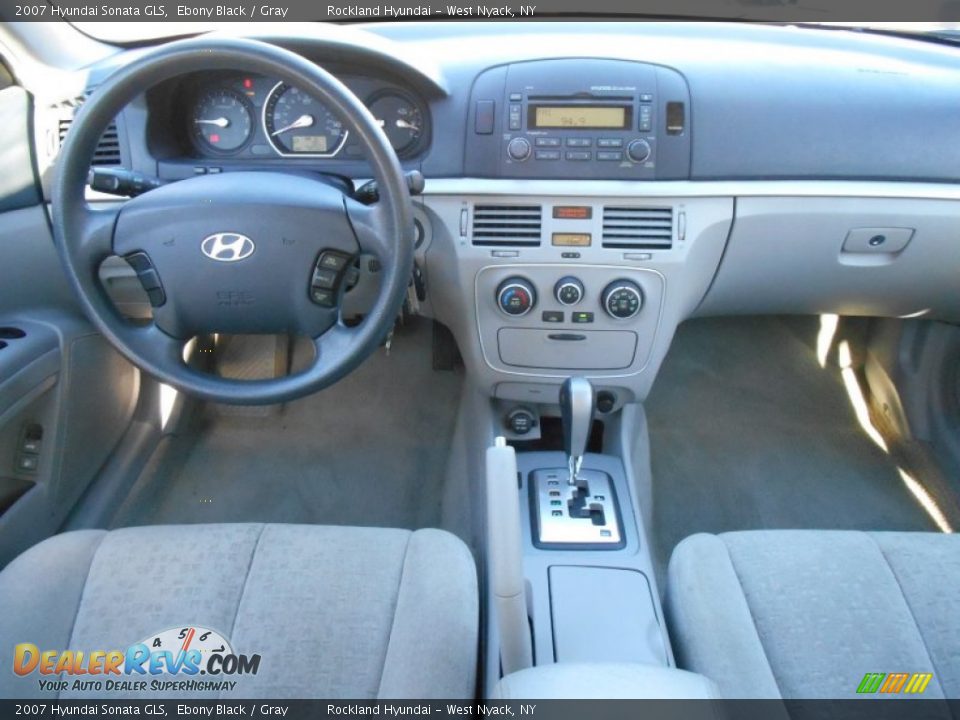 2007 Hyundai Sonata GLS Ebony Black / Gray Photo #11