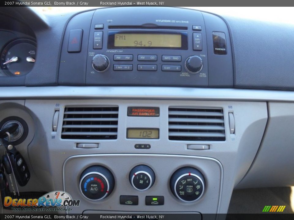 2007 Hyundai Sonata GLS Ebony Black / Gray Photo #15