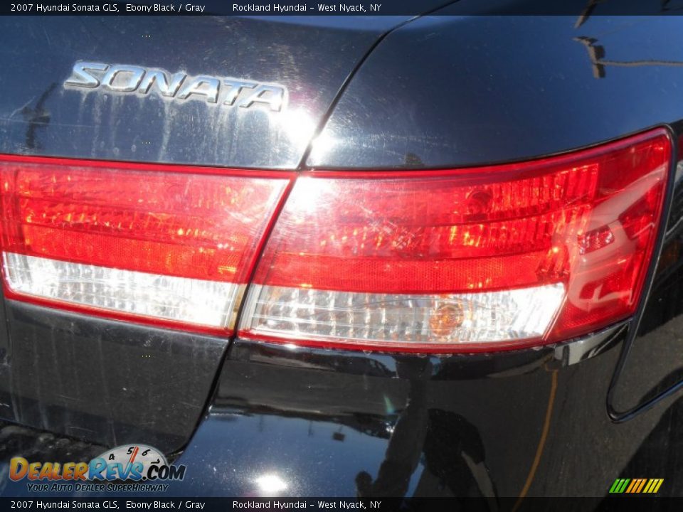 2007 Hyundai Sonata GLS Ebony Black / Gray Photo #19