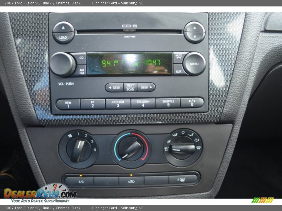 2007 Ford Fusion SE Black / Charcoal Black Photo #17