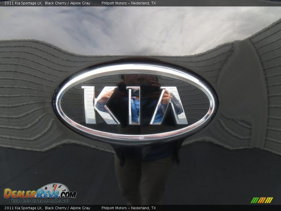 2011 Kia Sportage LX Black Cherry / Alpine Gray Photo #18