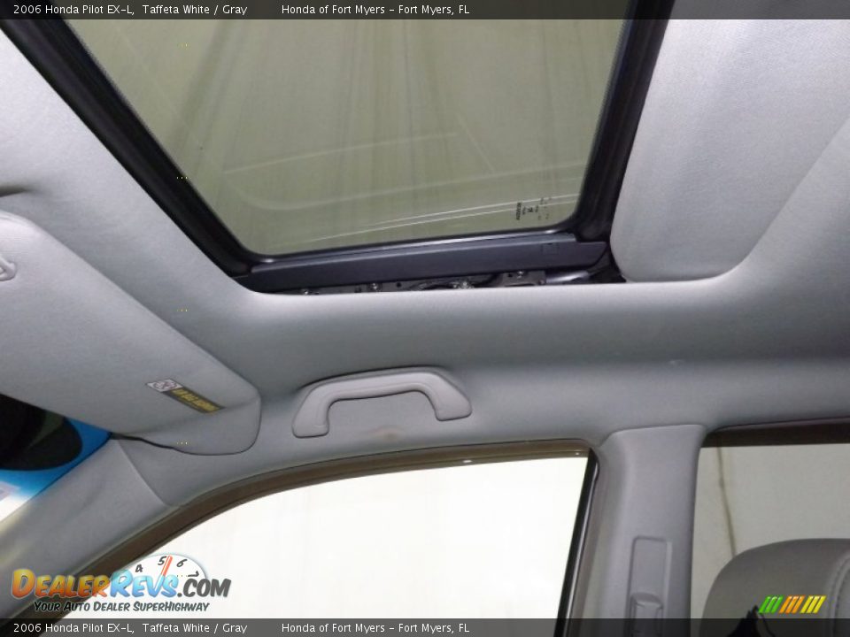 2006 Honda Pilot EX-L Taffeta White / Gray Photo #15
