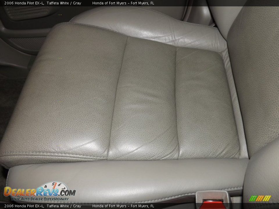 2006 Honda Pilot EX-L Taffeta White / Gray Photo #16