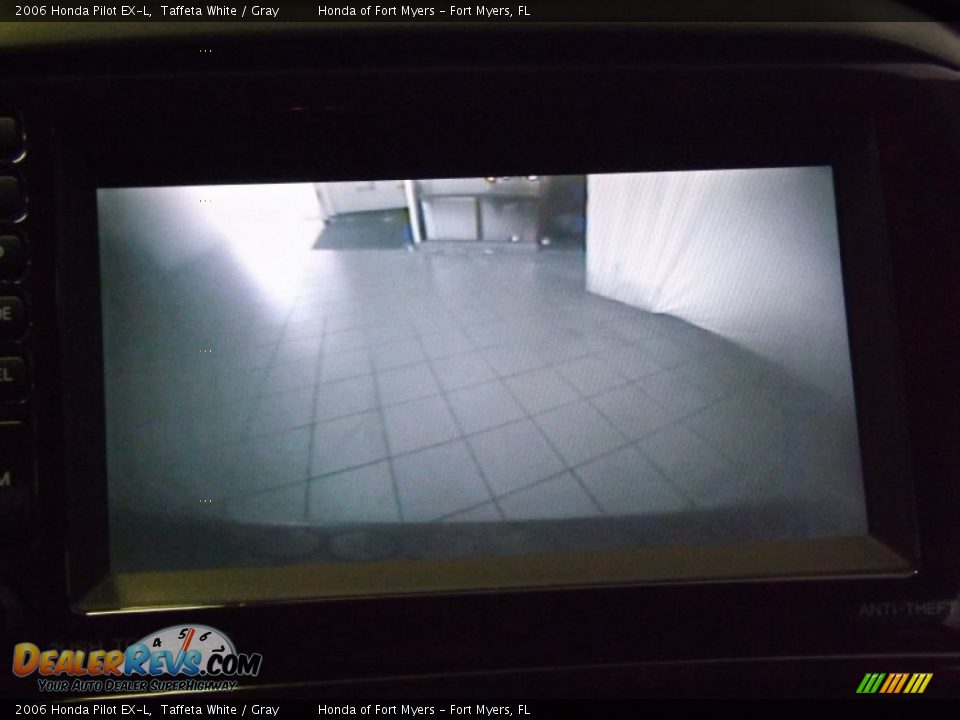 2006 Honda Pilot EX-L Taffeta White / Gray Photo #18