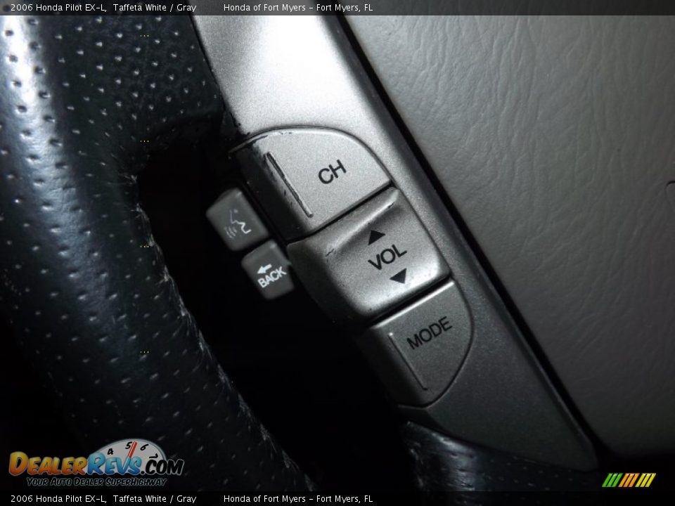 2006 Honda Pilot EX-L Taffeta White / Gray Photo #22
