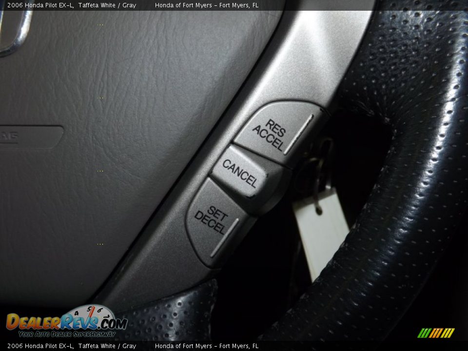 2006 Honda Pilot EX-L Taffeta White / Gray Photo #23