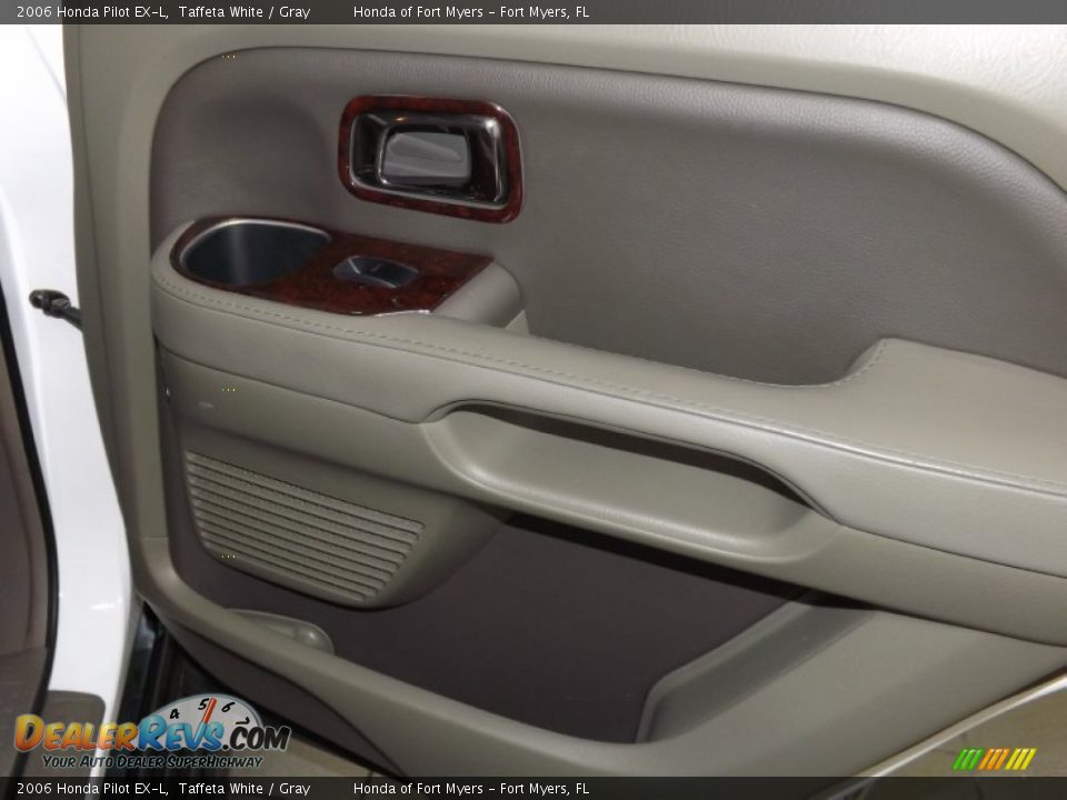 2006 Honda Pilot EX-L Taffeta White / Gray Photo #28