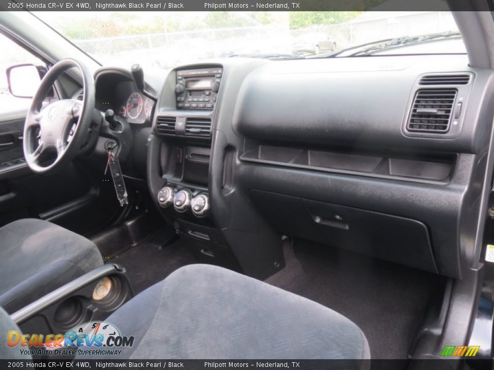 2005 Honda CR-V EX 4WD Nighthawk Black Pearl / Black Photo #24