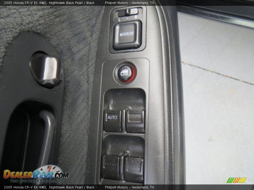 2005 Honda CR-V EX 4WD Nighthawk Black Pearl / Black Photo #36