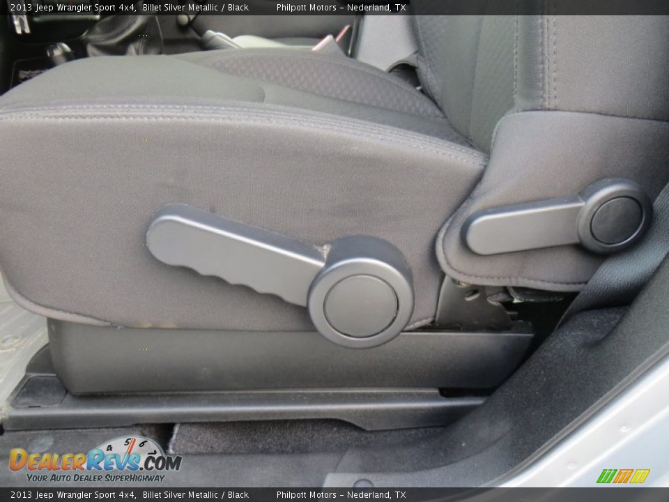 2013 Jeep Wrangler Sport 4x4 Billet Silver Metallic / Black Photo #32