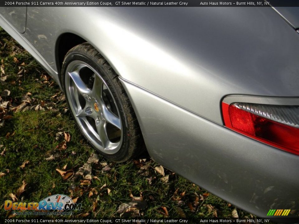 2004 Porsche 911 Carrera 40th Anniversary Edition Coupe GT Silver Metallic / Natural Leather Grey Photo #33