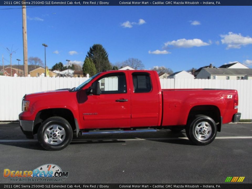 2011 GMC Sierra 2500HD SLE Extended Cab 4x4 Fire Red / Ebony Photo #2