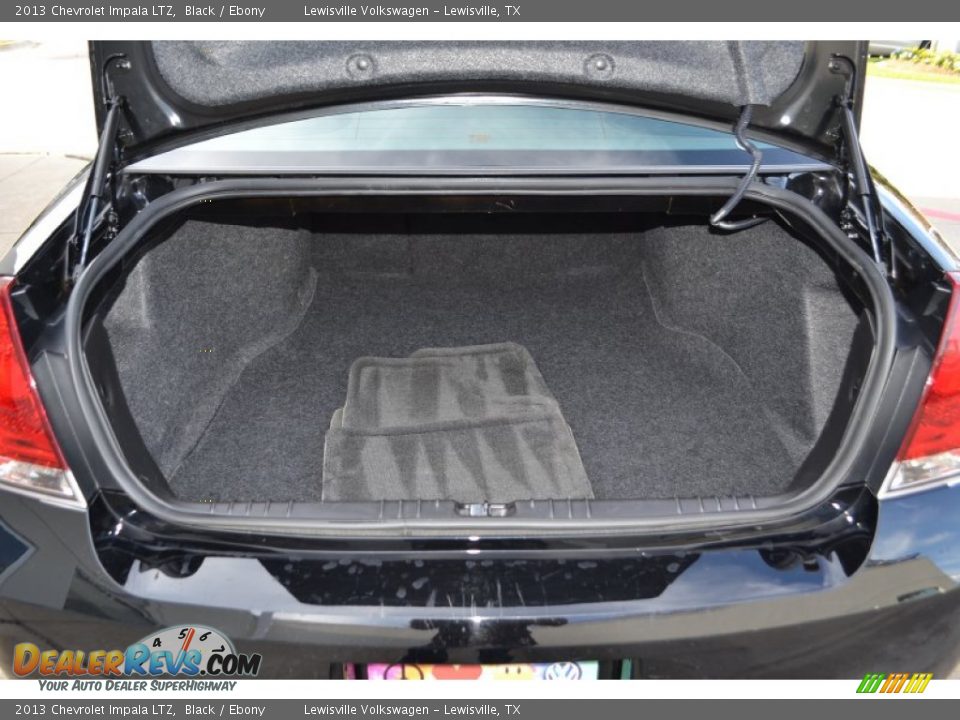 2013 Chevrolet Impala LTZ Trunk Photo #20