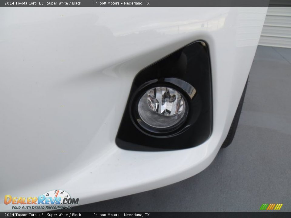 2014 Toyota Corolla S Super White / Black Photo #10