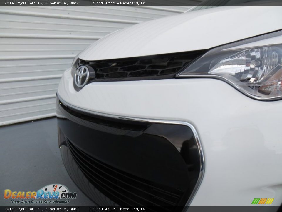 2014 Toyota Corolla S Super White / Black Photo #11