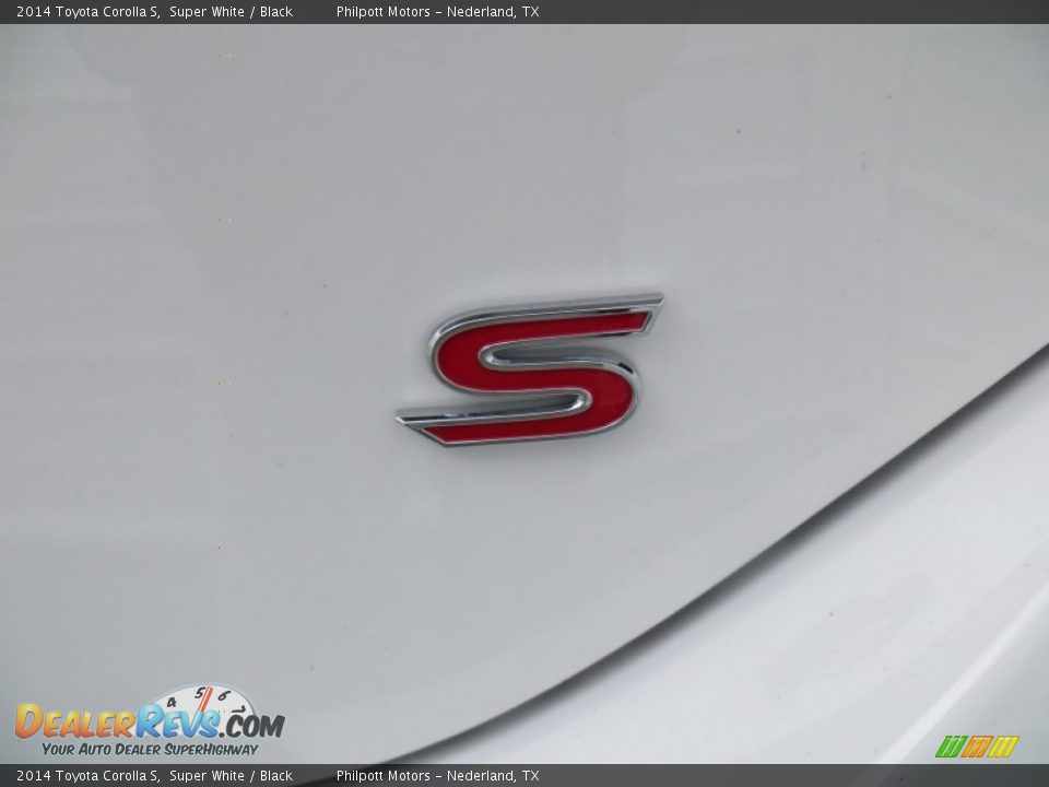 2014 Toyota Corolla S Super White / Black Photo #15