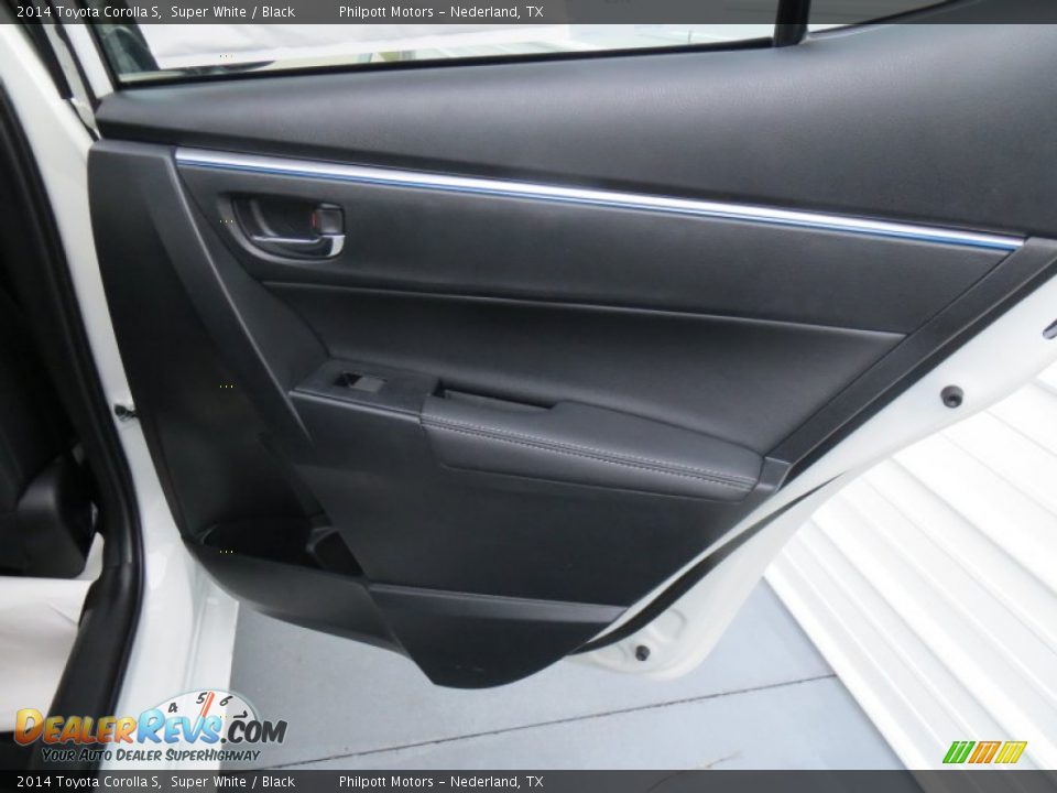 2014 Toyota Corolla S Super White / Black Photo #20