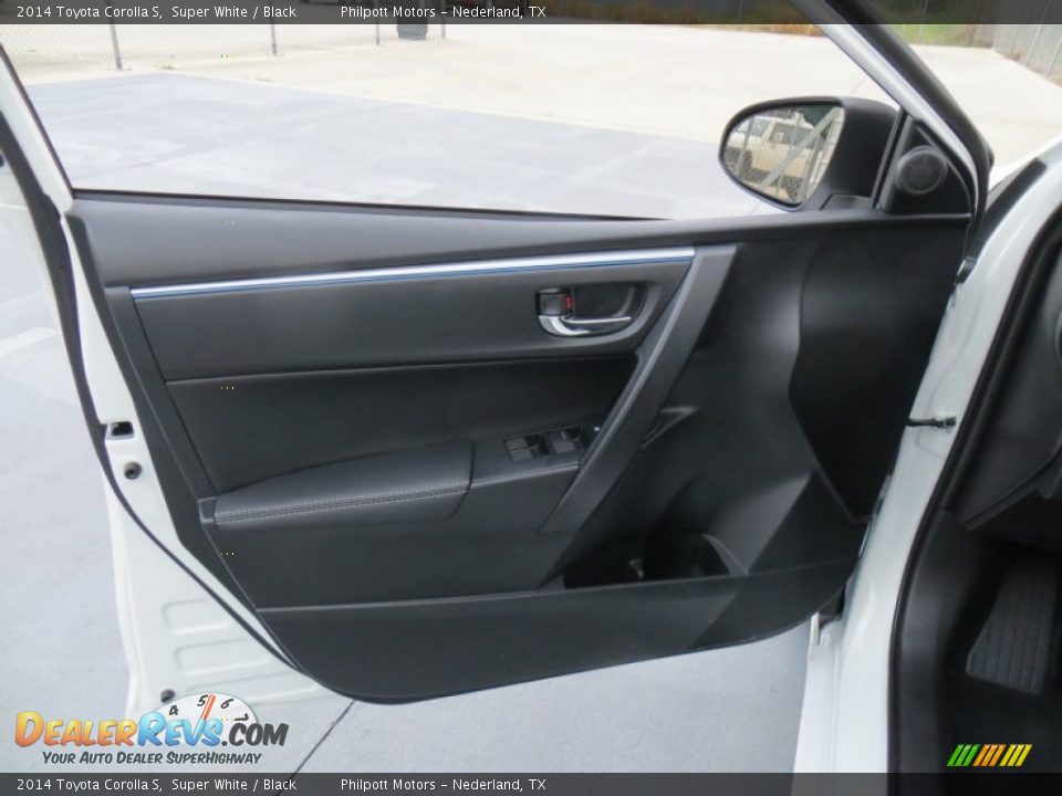 2014 Toyota Corolla S Super White / Black Photo #23