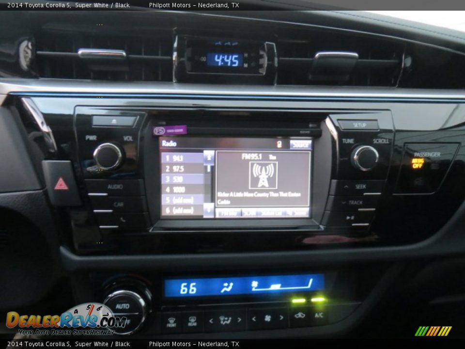 2014 Toyota Corolla S Super White / Black Photo #29