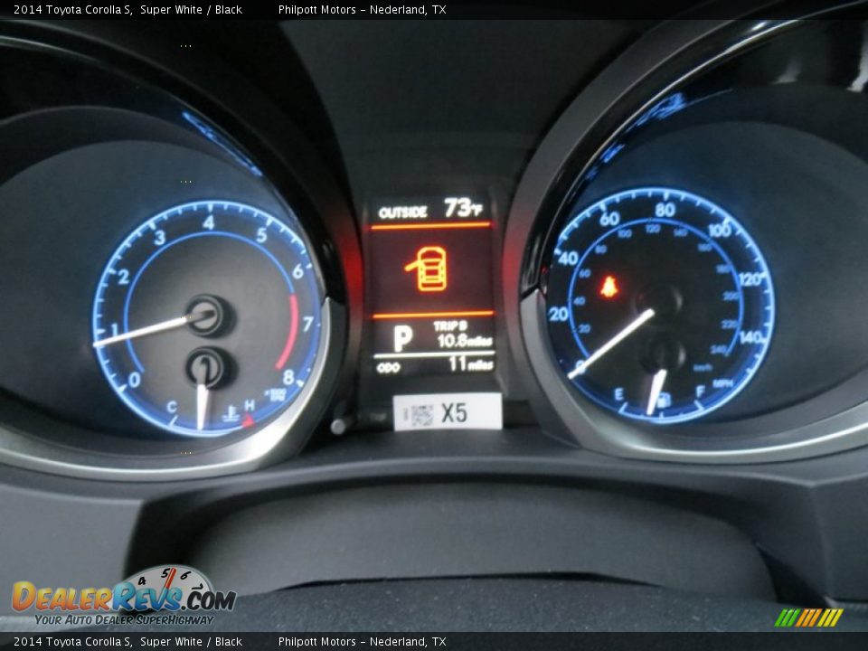 2014 Toyota Corolla S Super White / Black Photo #32