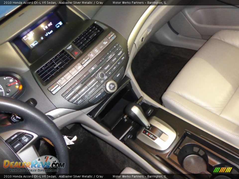 2010 Honda Accord EX-L V6 Sedan Alabaster Silver Metallic / Gray Photo #25