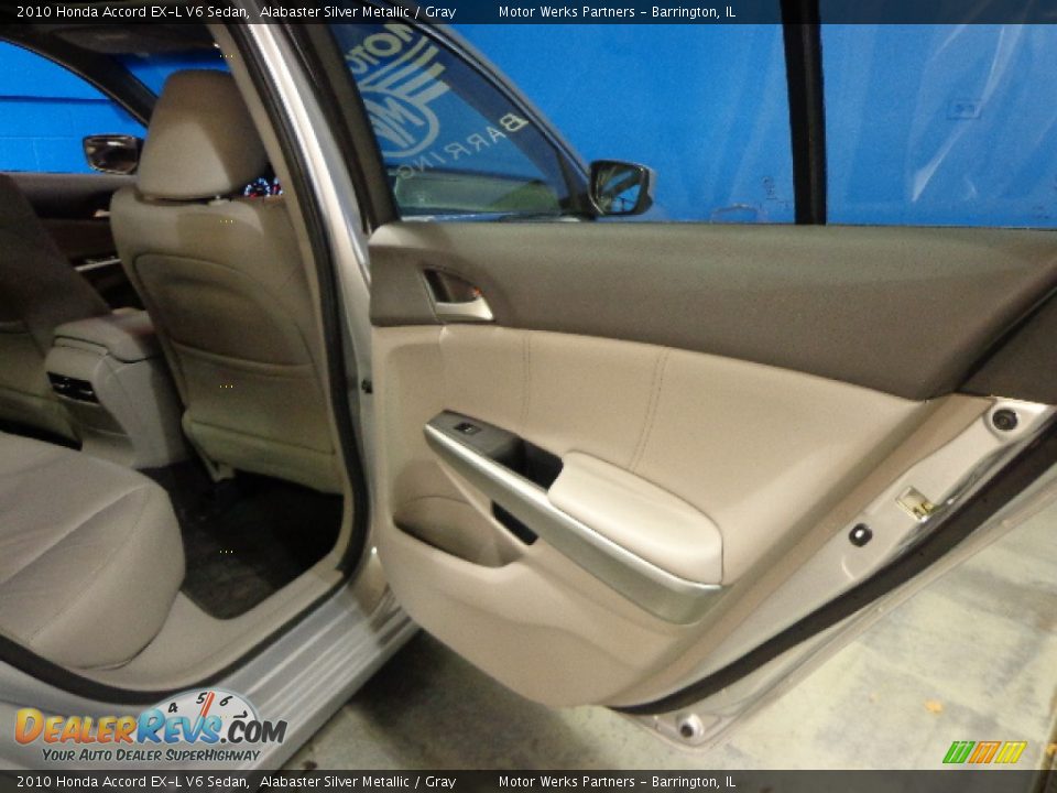 2010 Honda Accord EX-L V6 Sedan Alabaster Silver Metallic / Gray Photo #30