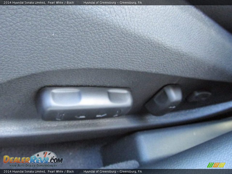 2014 Hyundai Sonata Limited Pearl White / Black Photo #12