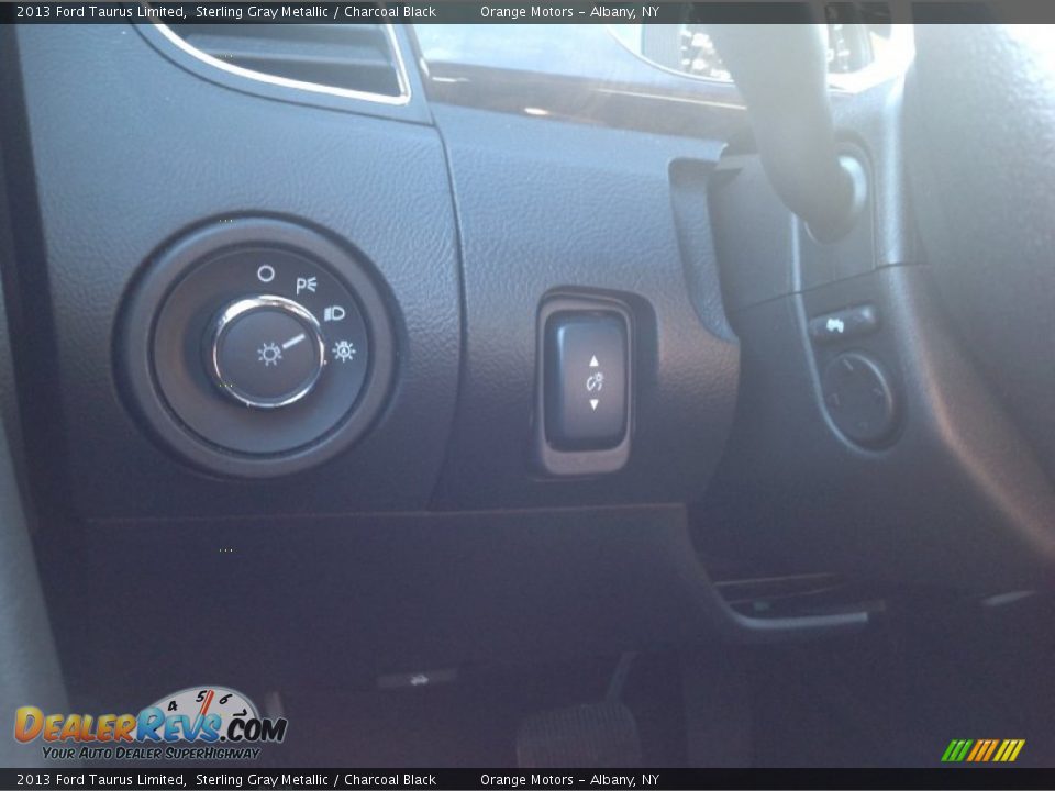2013 Ford Taurus Limited Sterling Gray Metallic / Charcoal Black Photo #18