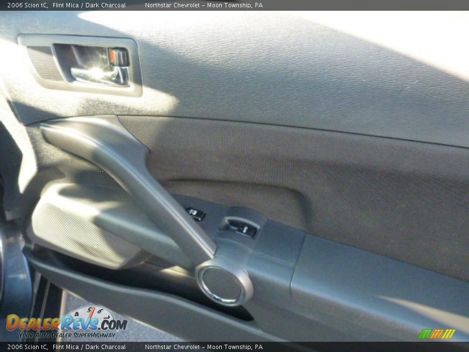 2006 Scion tC Flint Mica / Dark Charcoal Photo #11