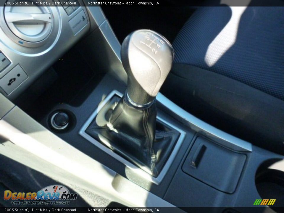 2006 Scion tC Flint Mica / Dark Charcoal Photo #17