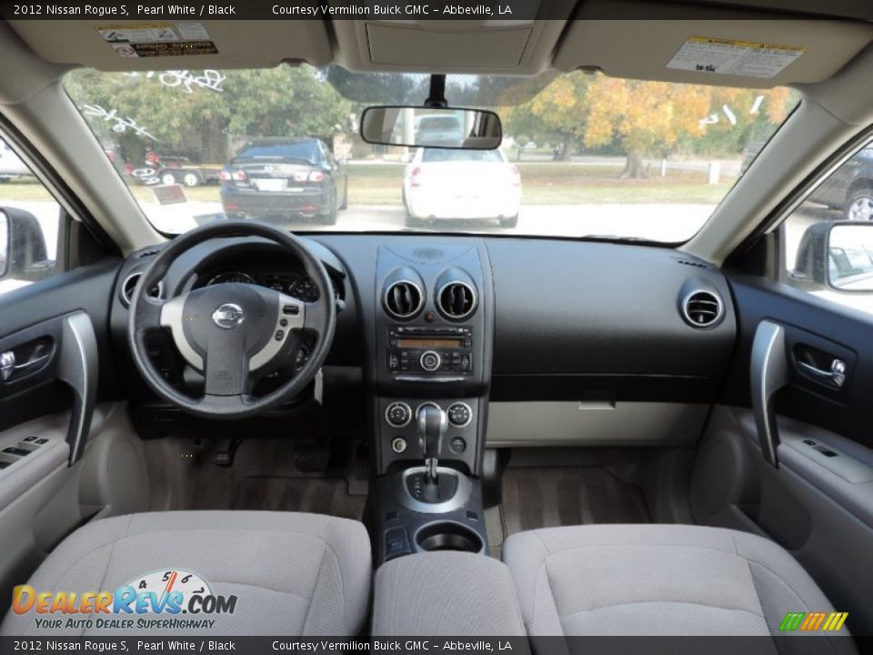 2012 Nissan Rogue S Pearl White / Black Photo #11