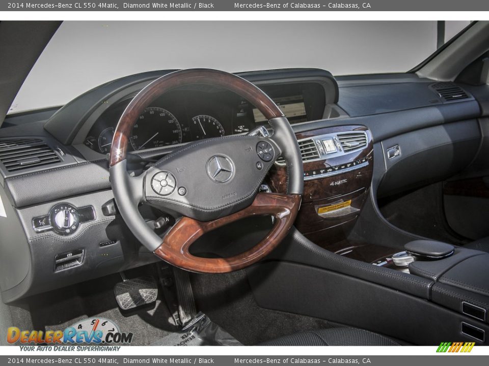 Dashboard of 2014 Mercedes-Benz CL 550 4Matic Photo #5