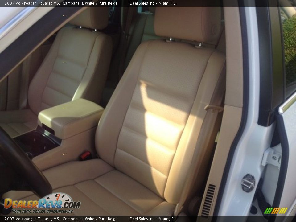 2007 Volkswagen Touareg V6 Campanella White / Pure Beige Photo #9