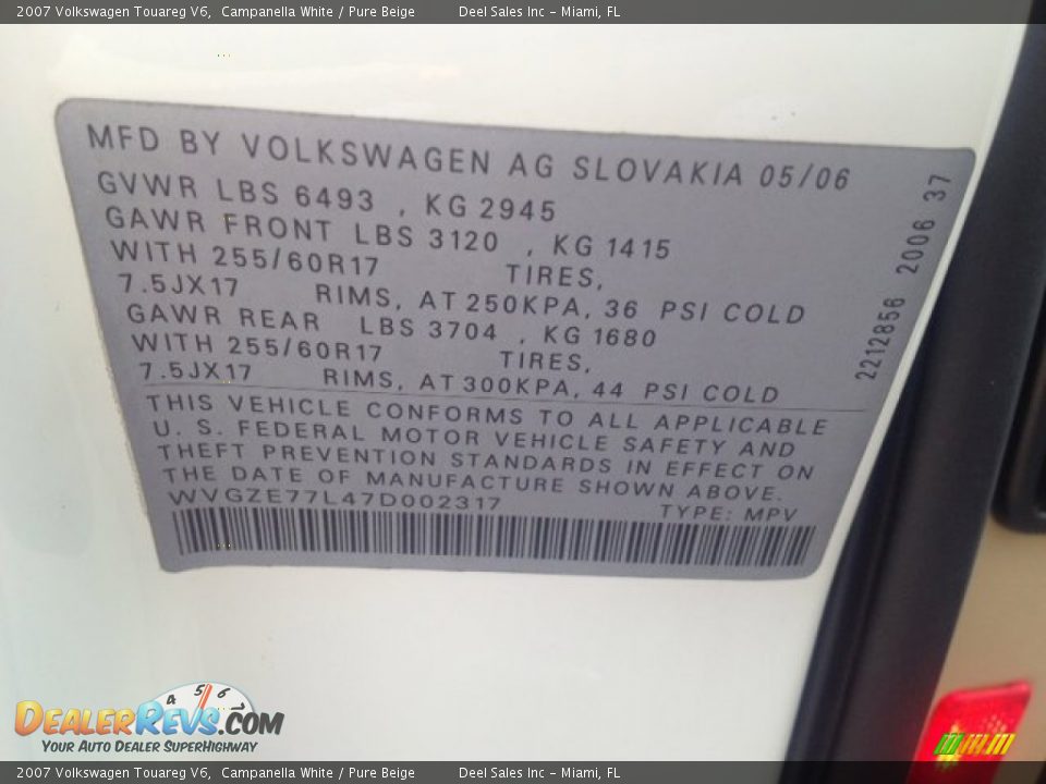 2007 Volkswagen Touareg V6 Campanella White / Pure Beige Photo #14