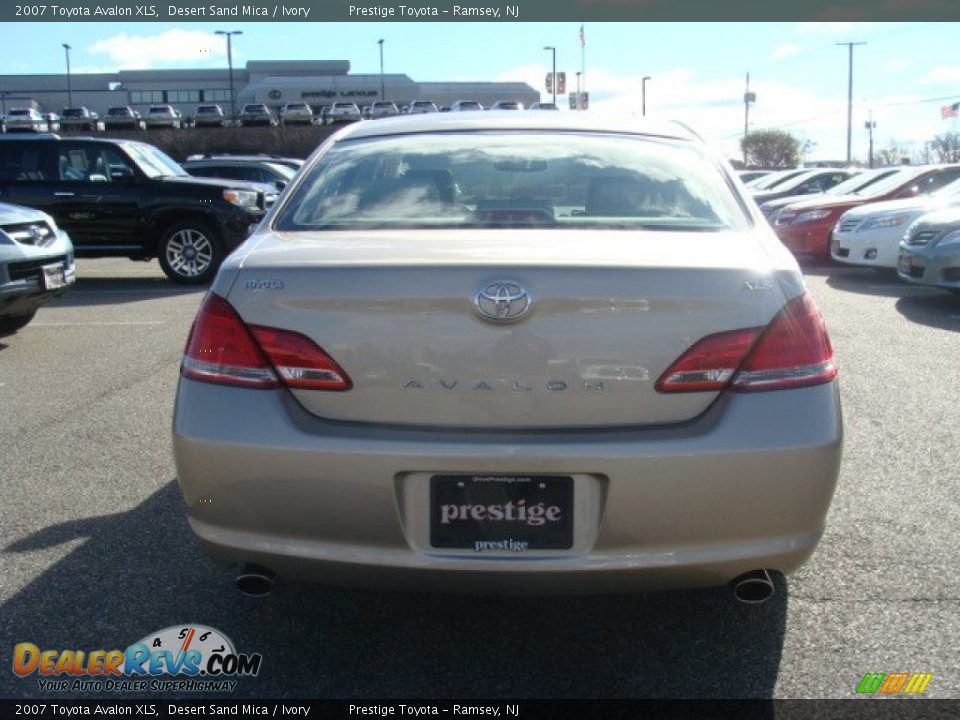 2007 Toyota Avalon XLS Desert Sand Mica / Ivory Photo #5