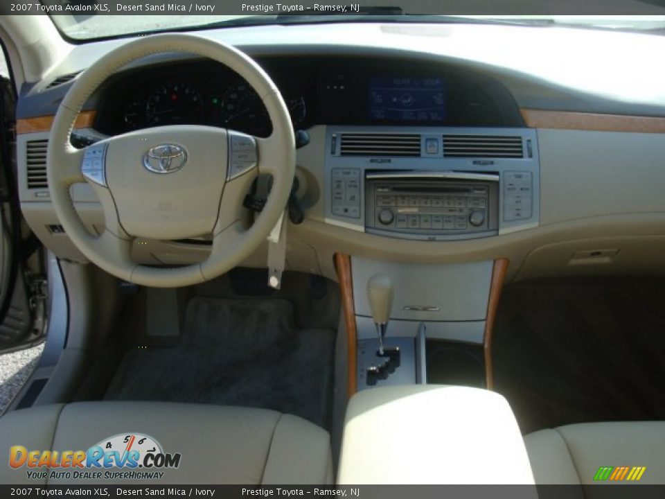 2007 Toyota Avalon XLS Desert Sand Mica / Ivory Photo #9