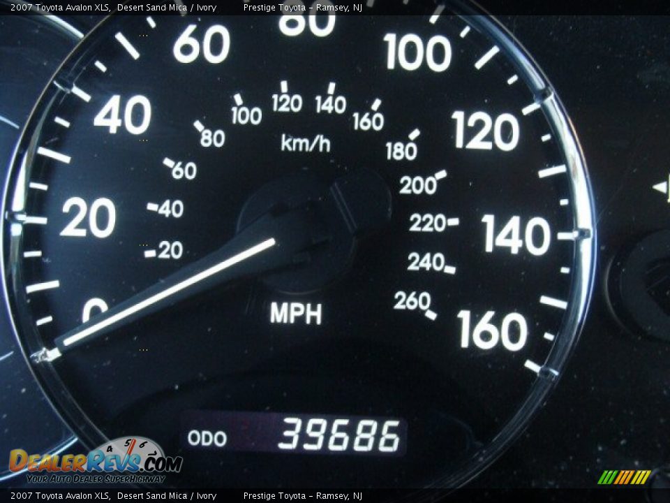 2007 Toyota Avalon XLS Desert Sand Mica / Ivory Photo #10