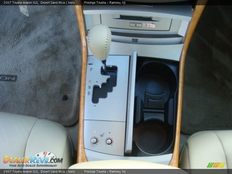 2007 Toyota Avalon XLS Desert Sand Mica / Ivory Photo #12