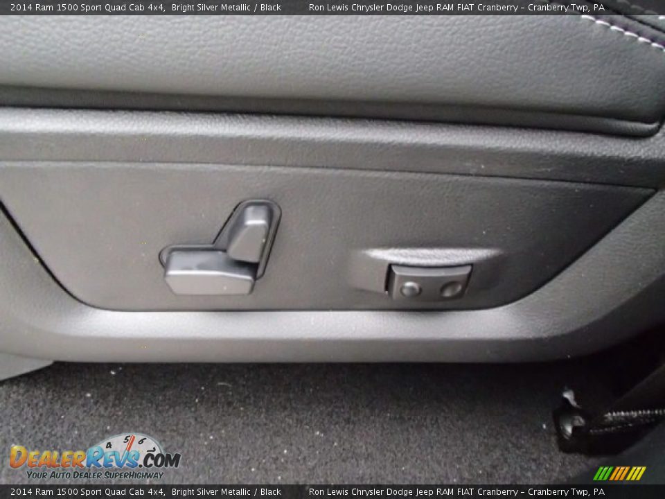 2014 Ram 1500 Sport Quad Cab 4x4 Bright Silver Metallic / Black Photo #14