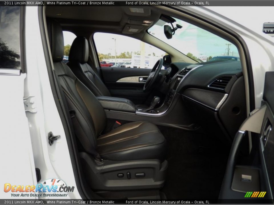 2011 Lincoln MKX AWD White Platinum Tri-Coat / Bronze Metallic Photo #17