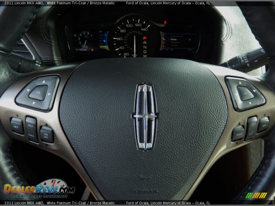2011 Lincoln MKX AWD White Platinum Tri-Coat / Bronze Metallic Photo #25