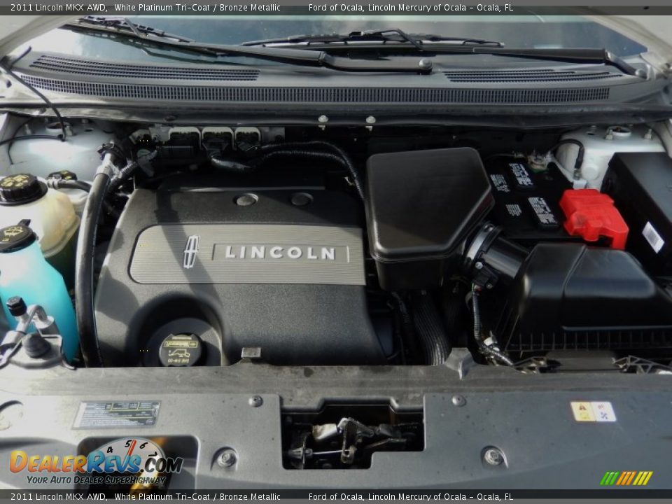 2011 Lincoln MKX AWD White Platinum Tri-Coat / Bronze Metallic Photo #26