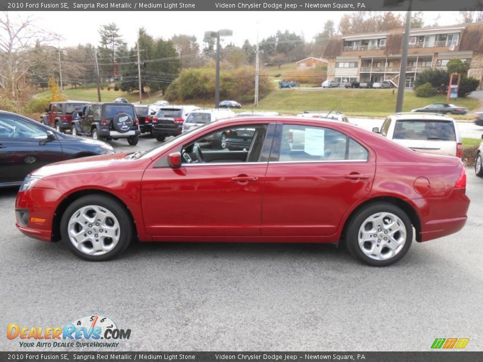 2010 Ford Fusion SE Sangria Red Metallic / Medium Light Stone Photo #4