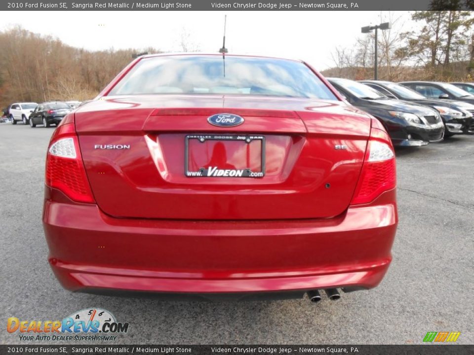 2010 Ford Fusion SE Sangria Red Metallic / Medium Light Stone Photo #6