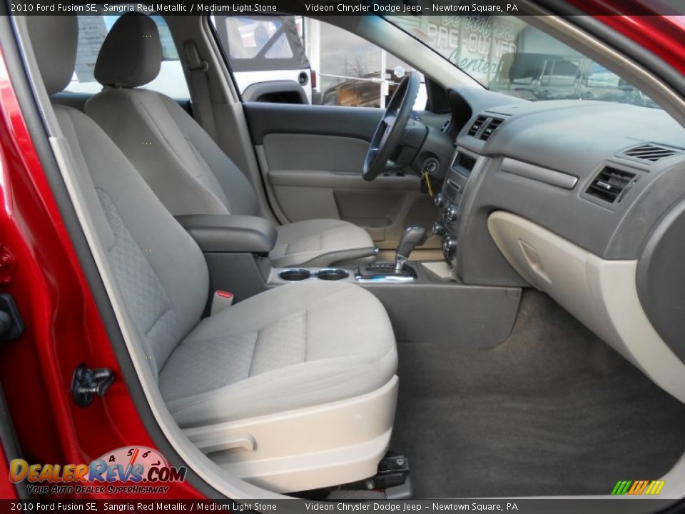 2010 Ford Fusion SE Sangria Red Metallic / Medium Light Stone Photo #13