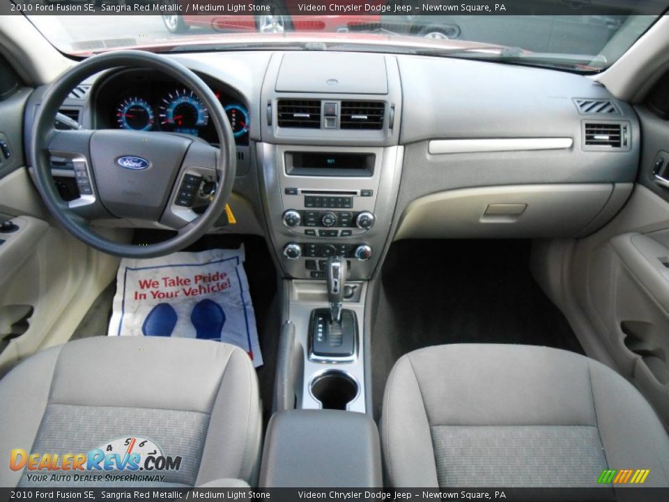 2010 Ford Fusion SE Sangria Red Metallic / Medium Light Stone Photo #18