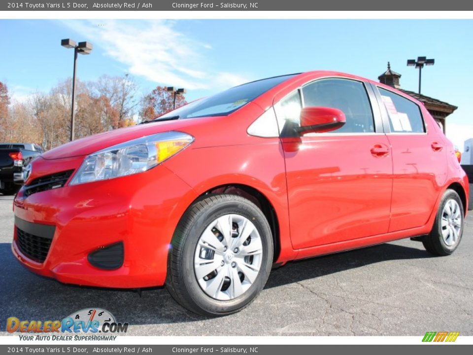 Absolutely Red 2014 Toyota Yaris L 5 Door Photo #3