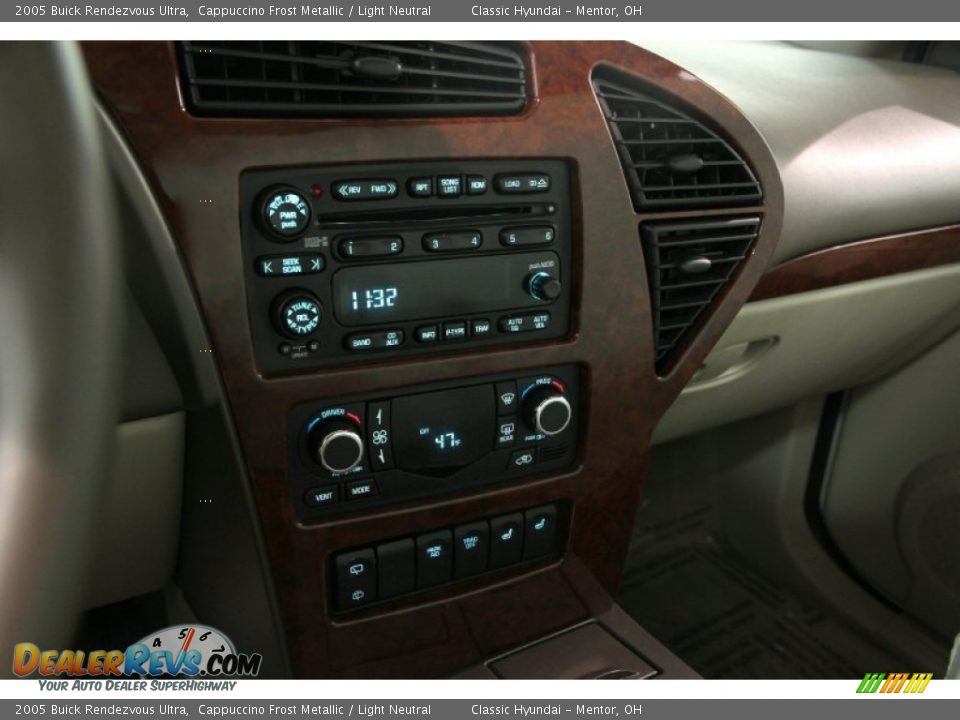2005 Buick Rendezvous Ultra Cappuccino Frost Metallic / Light Neutral Photo #12