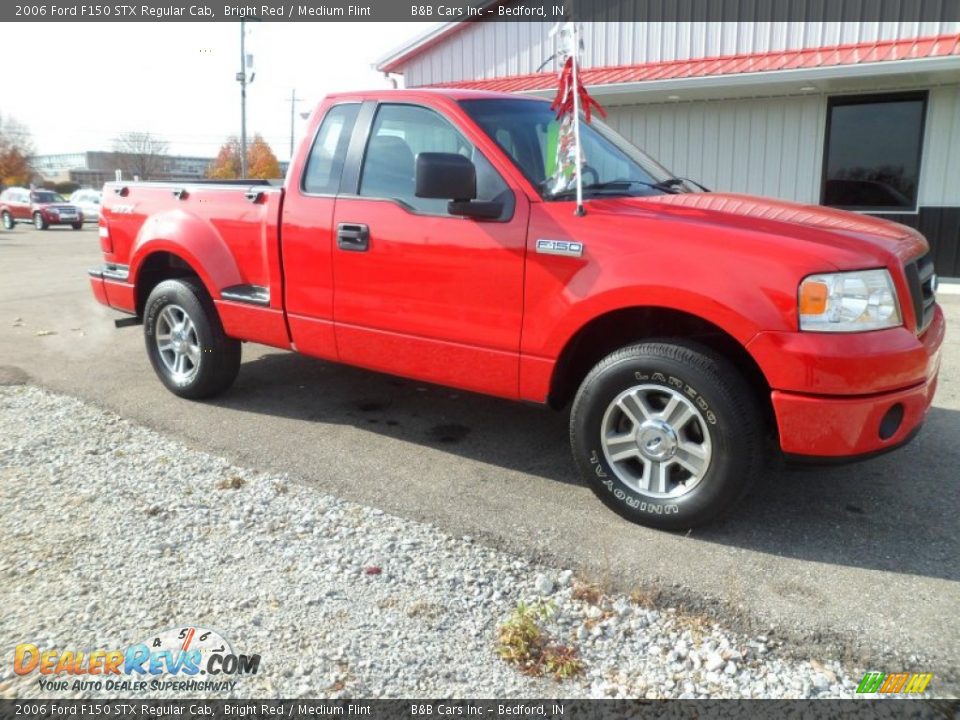 2006 Ford F150 STX Regular Cab Bright Red / Medium Flint Photo #7