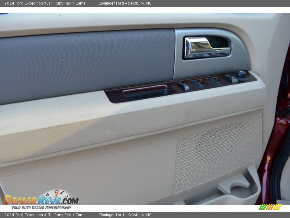 2014 Ford Expedition XLT Ruby Red / Camel Photo #4